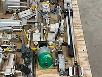 Festo - pneumatische onderdelen - afbeelding 7 van  7