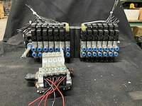 Festo cpe14-pesg-2 ventielenblok - afbeelding 1 van  4