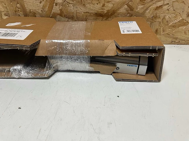 Festo dgsl-20-10-ea 570195 minislede - afbeelding 4 van  4