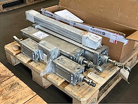 Festo dnc 100 / dnc 80 / advu 50 diverse normcilinders (7x) - afbeelding 1 van  9