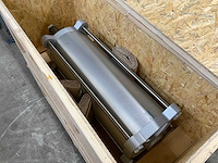 Festo dsbg-250-550-ppva-n3 werkcilinder (2x) - afbeelding 2 van  3