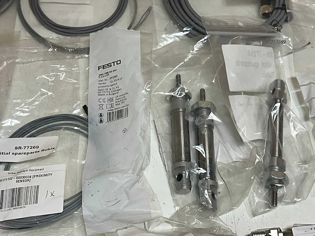 Festo partij diverse festo materialen - afbeelding 7 van  15
