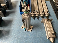 Festo partij luchtcylinders - afbeelding 2 van  5