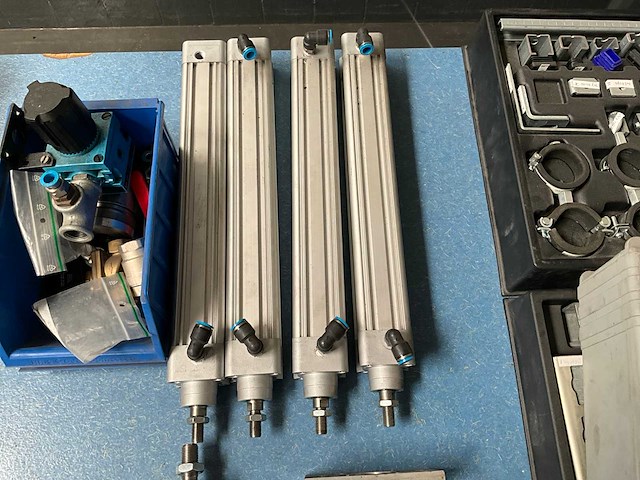 Festo partij luchtcylinders - afbeelding 4 van  5