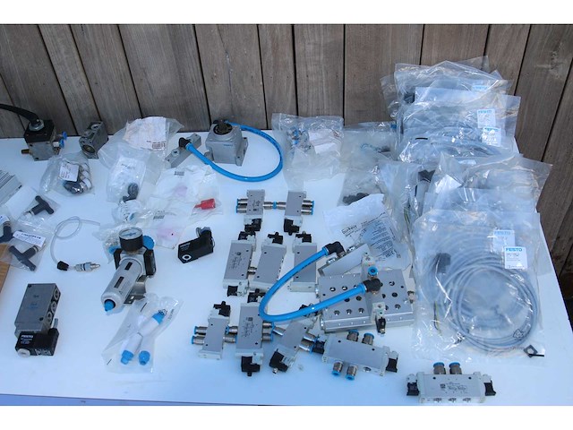 Festo pneumatisch materiaal - afbeelding 3 van  6