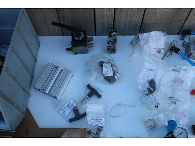 Festo pneumatisch materiaal - afbeelding 5 van  6