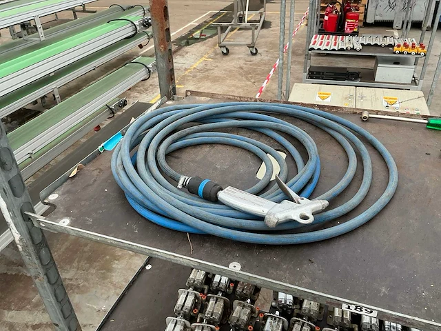 Festo pneumatische cilinders - afbeelding 6 van  12