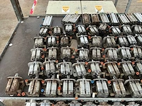 Festo pneumatische cilinders - afbeelding 8 van  12
