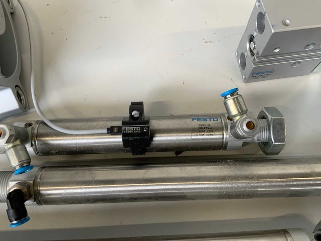 Festo pneumatische componenten (13x) - afbeelding 13 van  13