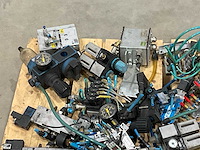 Festo pneumatische onderdelen - afbeelding 3 van  11