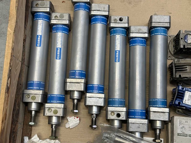 Festo & schneider electric & norgen - partij industriële pneumatiek & aandrijfcomponenten - afbeelding 5 van  7