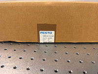 Festo stappenmotor servo aandrijving met controller en bekabeling - afbeelding 2 van  3