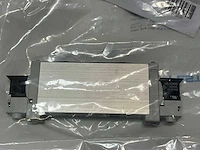 Festo vuvg-b18-t32c-azt-f-1p3 magneetventiel (3x) - afbeelding 3 van  4