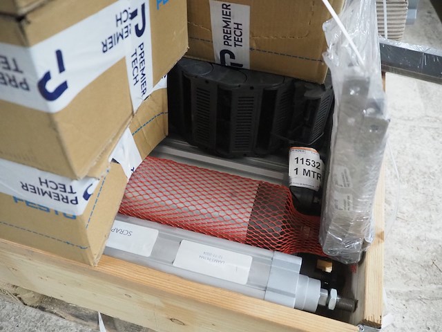 Festo - afbeelding 6 van  8