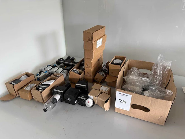 Festool, rexroth, aventics - pneumatiek onderdelen - - afbeelding 1 van  5
