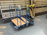 Fetra platenwagens (2x)