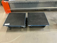 Fetra stalen hondjes 50x50cm (2x) - afbeelding 1 van  3