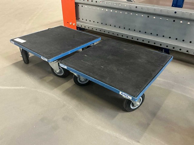 Fetra stalen hondjes 50x50cm (2x) - afbeelding 2 van  3