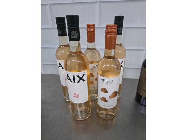 Feuerheerd’s / aix, etc. port en wijn (7x) - afbeelding 2 van  5