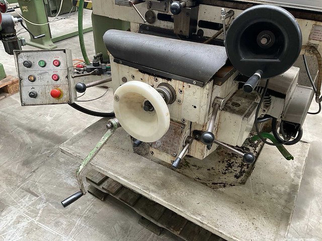 Fexac ug universele freesmachine - afbeelding 8 van  12
