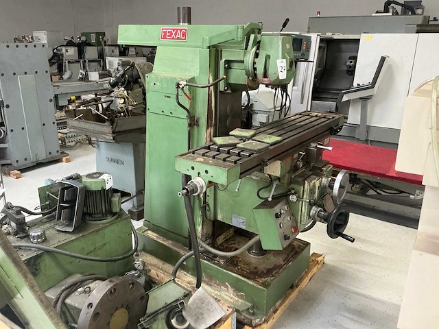 Fexac um cnc freesmachine - afbeelding 1 van  8