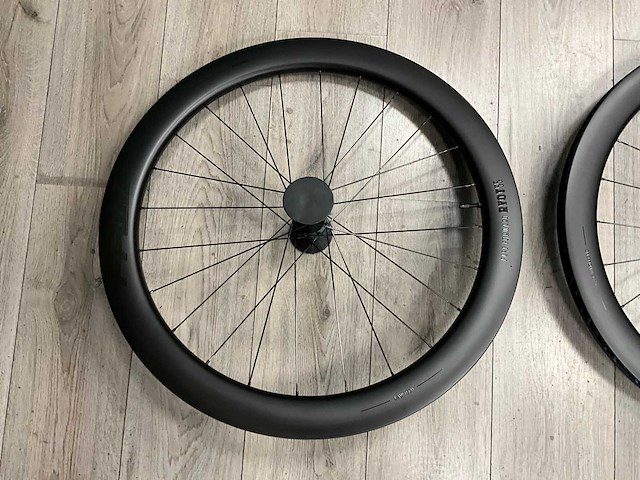 Ffwd fast forward ryot55 carbon wielset - 23x622 - afbeelding 4 van  6