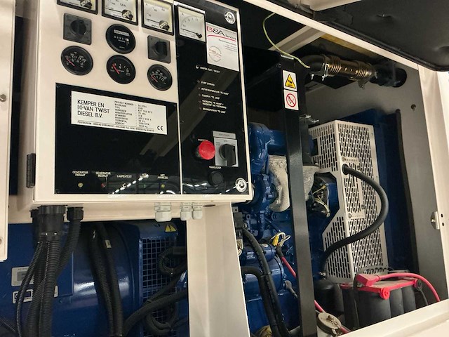 Fg wilson - 2001 - p75p1 - 75kva noodstroomaggregaat - afbeelding 11 van  26