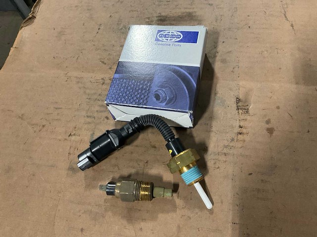 Fg wilson 10000-48488 sensor - afbeelding 2 van  3