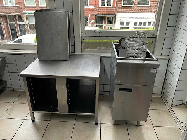 Fgf300 friteuse - afbeelding 1 van  6