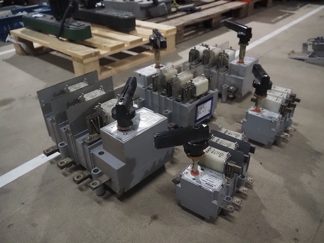 F.i.a.m.e.s.a. - afbeelding 10 van  16