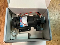 Fiamma aqua 8 12v waterpomp - afbeelding 3 van  3