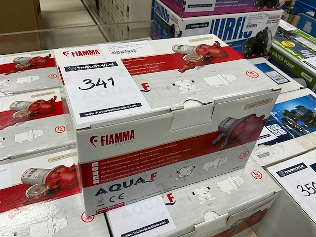 Fiamma aqua f 12v waterpomp - afbeelding 1 van  3