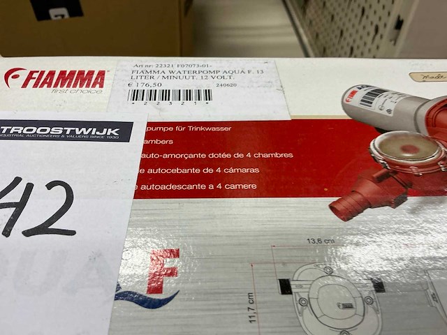 Fiamma aqua f 12v waterpomp - afbeelding 3 van  3