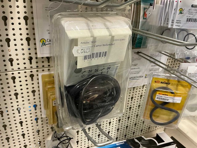 Fiamma en truma diverse afsluiters en onderdelen - afbeelding 2 van  14