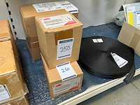 Fiamma installatiebeugel voor luifel vw t4 (2x) - afbeelding 1 van  3