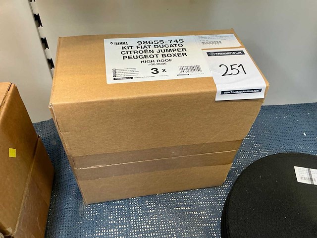 Fiamma luifelbevestigingskit - afbeelding 1 van  3