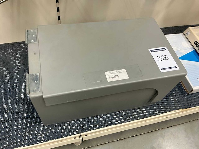 Fiamma opbergbox voor toiletafvaltank - afbeelding 1 van  3