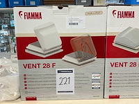Fiamma vent 28 f dakluik (2x) - afbeelding 2 van  6