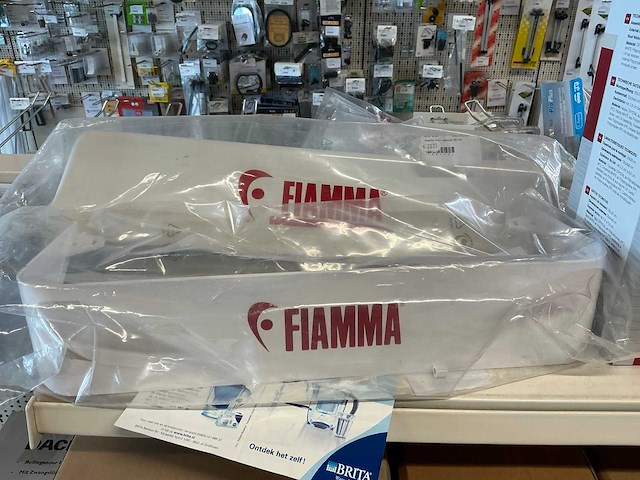 Fiamma vent 28 f dakluik (2x) - afbeelding 4 van  6