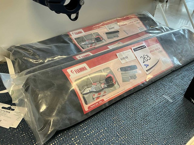 Fiamma wasdrager (3x) - afbeelding 1 van  3