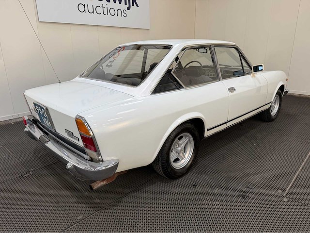 Fiat - 124 - sport - oldtimer - 1973 - afbeelding 27 van  28