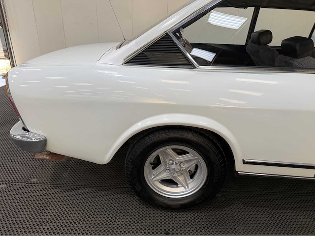 Fiat - 124 - sport - oldtimer - 1973 - afbeelding 7 van  14
