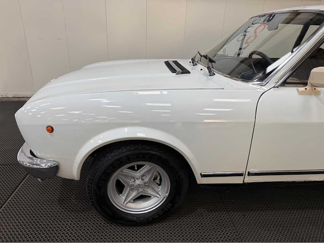 Fiat - 124 - sport - oldtimer - 1973 - afbeelding 11 van  14