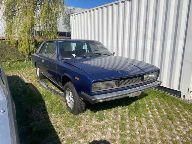 Fiat - 130 coupé automatic - 3200 v6 pininfarina - fiat 130 coupé automatic 3200 v6 pininfarina - afbeelding 6 van  12