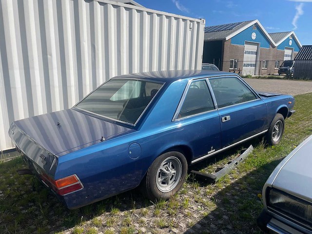 Fiat - 130 coupé automatic - 3200 v6 pininfarina - fiat 130 coupé automatic 3200 v6 pininfarina - afbeelding 7 van  12