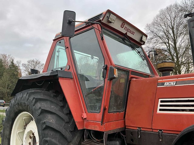 Fiat - 1992 - 160-90 dt - vierwielaangedreven landbouwtractor - afbeelding 24 van  31
