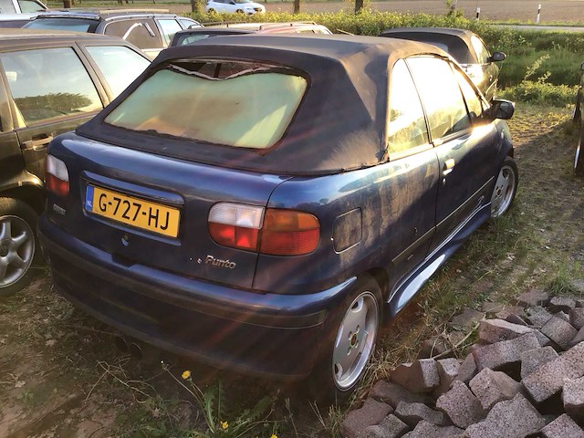 Fiat - 2000 - punto cabrio - 1.2-16v 85 elx - personenauto - afbeelding 33 van  37