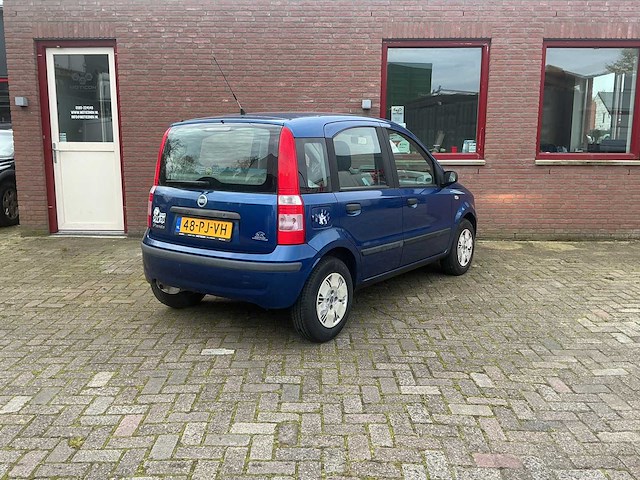 Fiat - 2004 - panda - 1.2 dynamic - personenauto - afbeelding 4 van  9