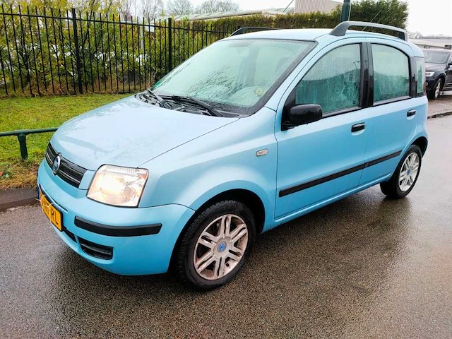 Fiat - 2004 - panda - 1.2 emotion - 15-nt-rl - afbeelding 1 van  13