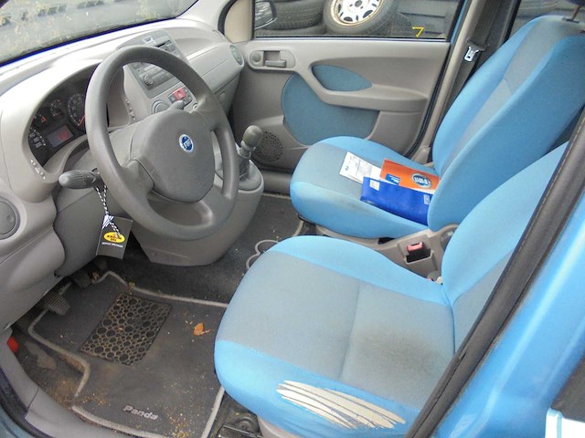 Fiat - 2004 - panda - 1.2 emotion - 30-pt-fl - afbeelding 11 van  14